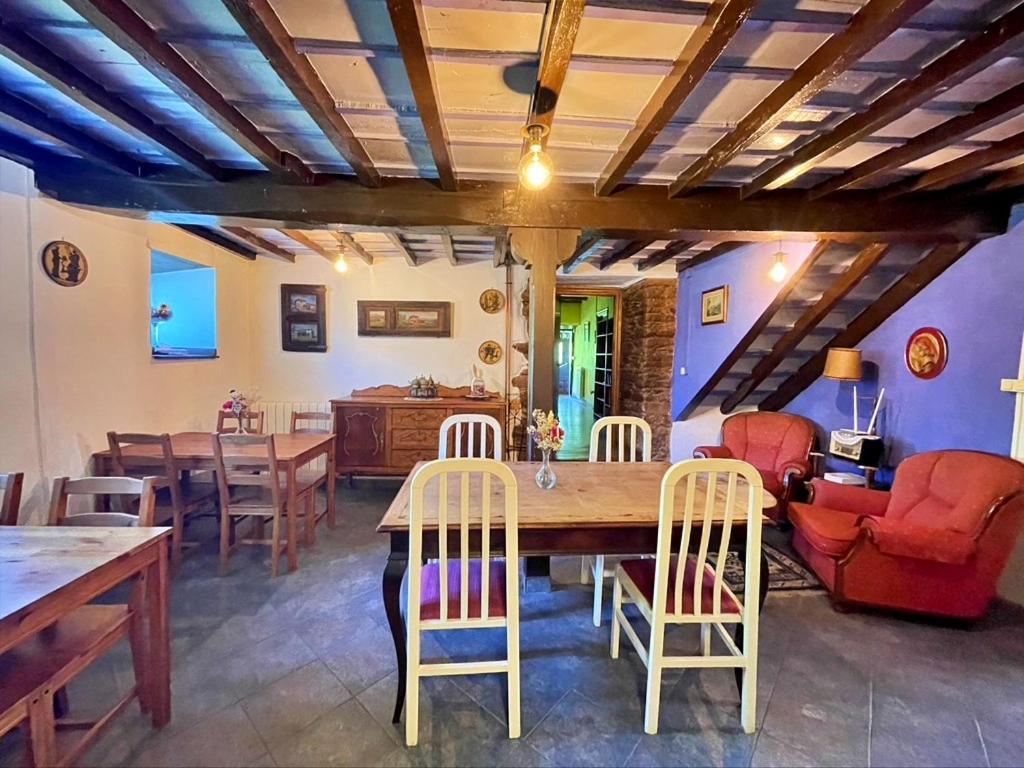 Gasthaus La Asturxana Malleza Exterior foto